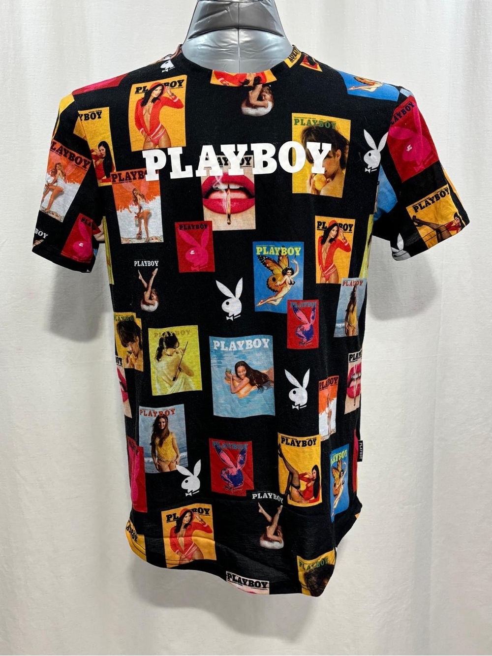Playboy Magazine All Over Print Collage Graphic Black T-Shirt vintage Y2K  1511
